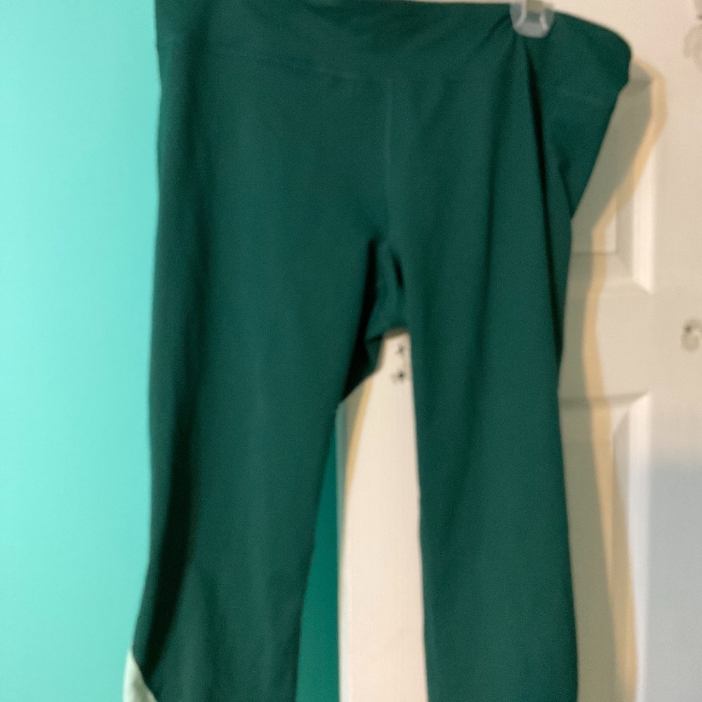 Under armour large green